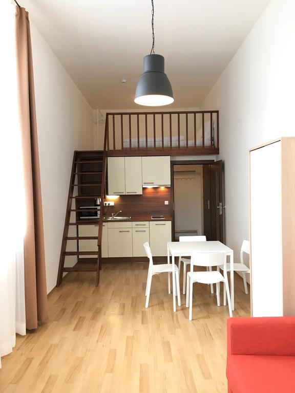 Pytloun Apartments 利贝雷茨 外观 照片